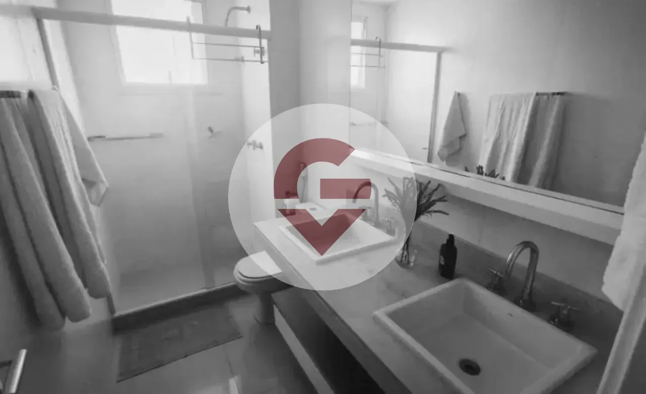 Будинок 220 м² з балконом із грилем та гардеробною — photo 19