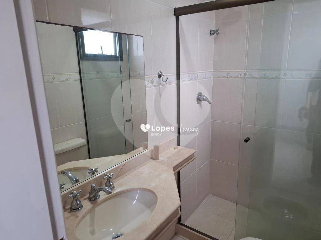 Unfurnished apartment with 3 en-suite bedrooms and 5 baths — photo 2