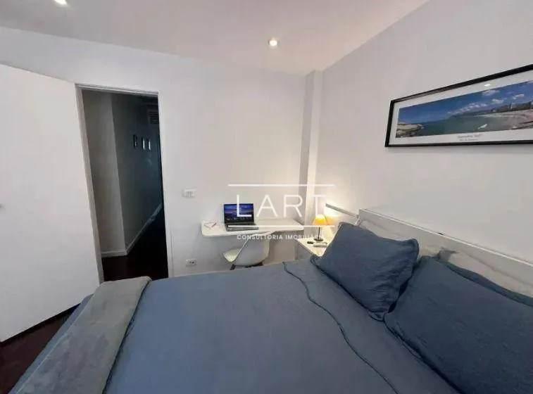 Furnished apartment, 170 m², with a glass-enclosed balcony — photo 11