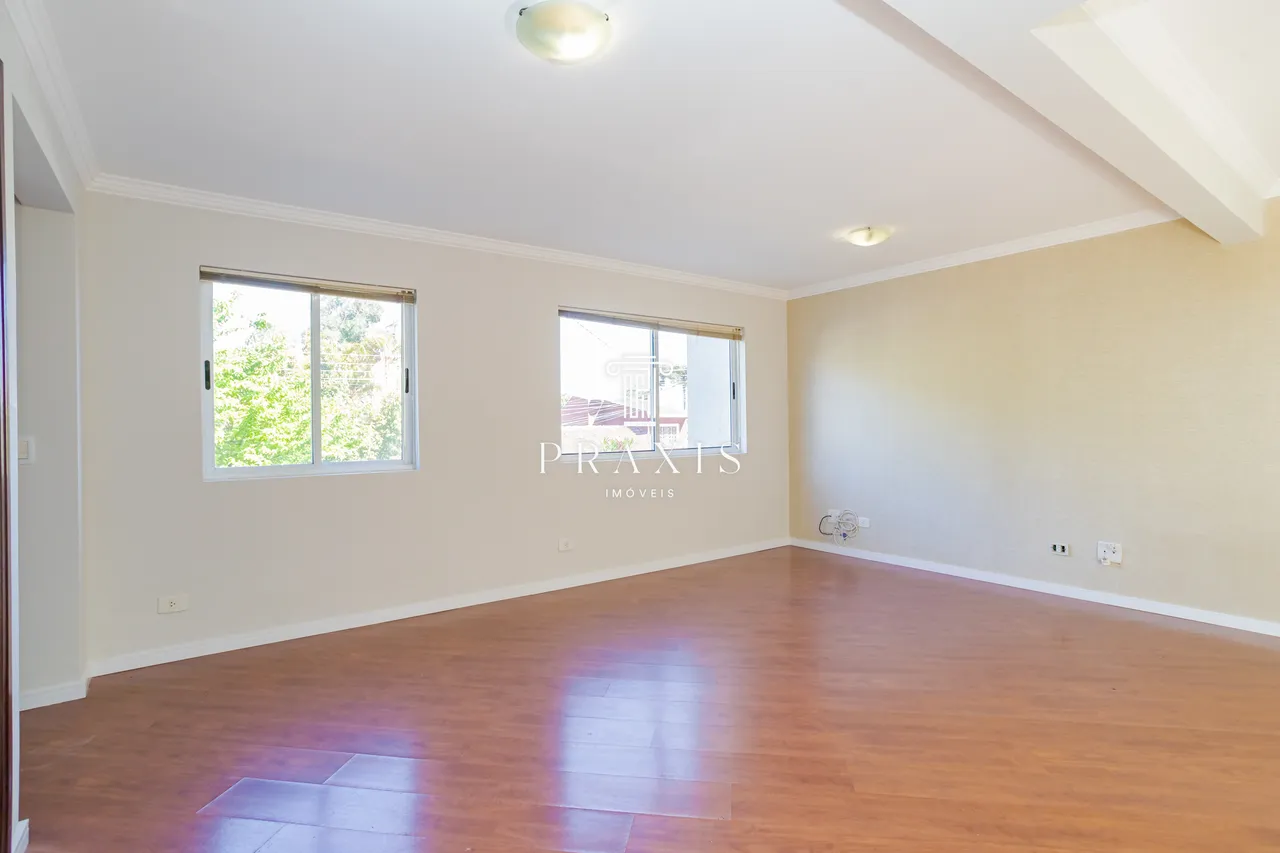 House with built-in balcony grill and laundry area — photo 13