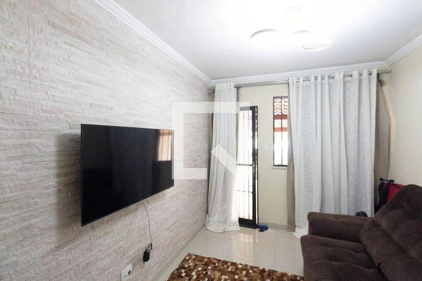 80 m² house with a washing machine and a home office — photo 15