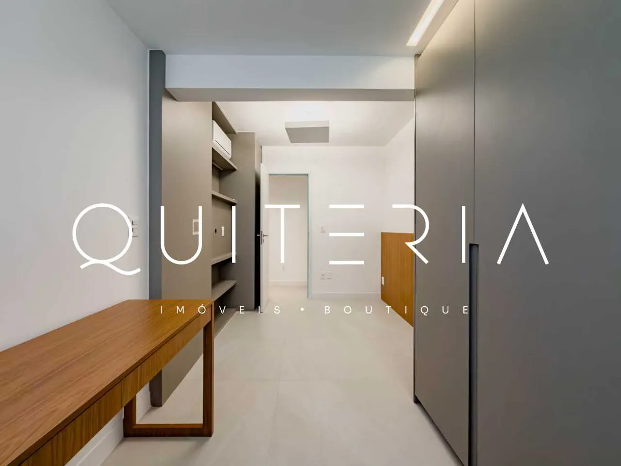 3-bedroom apartment with open-plan kitchen and balcony — photo 19