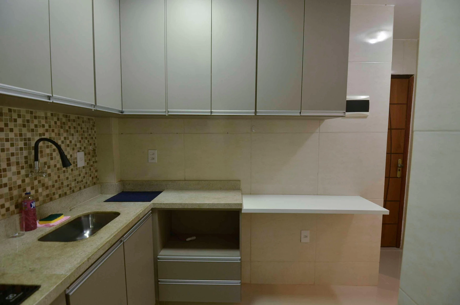 2-bedroom apartment with a walk-in closet in Rio de Janeiro — photo 21