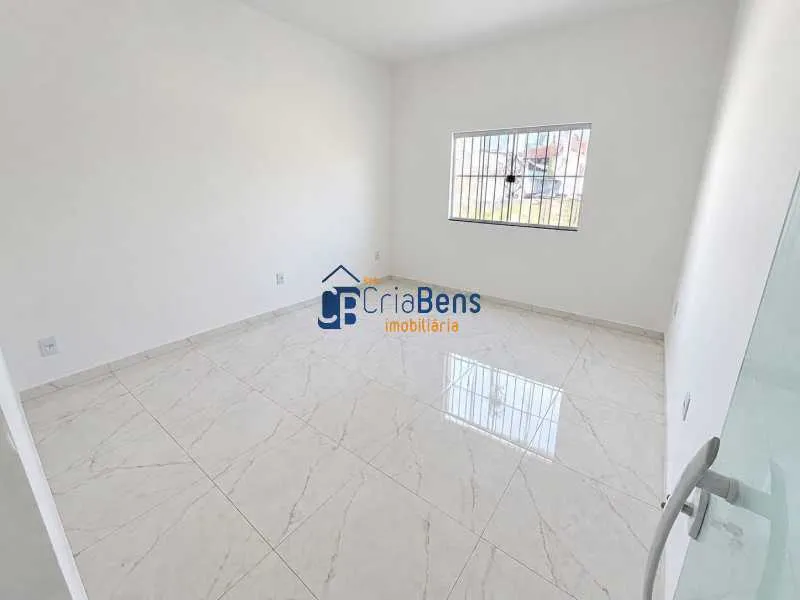 3-bedroom apartment, 1 with its own bathroom, 200 m² — photo 8
