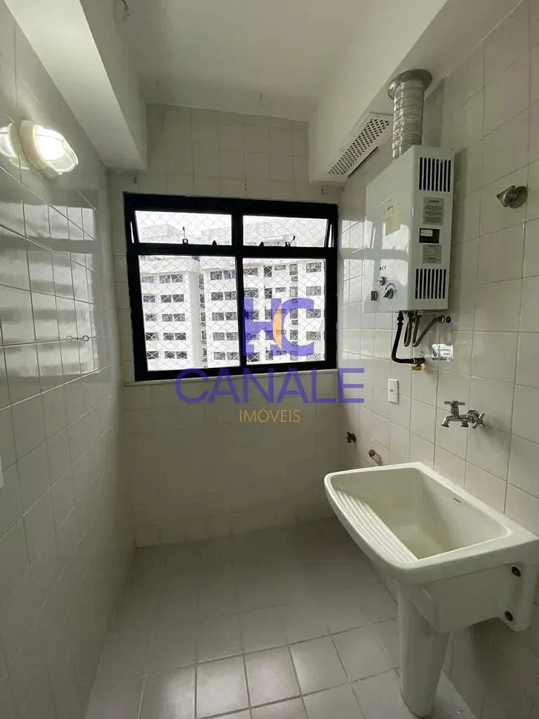 Apartamento com 2 quartos e 2 banheiros — photo 22