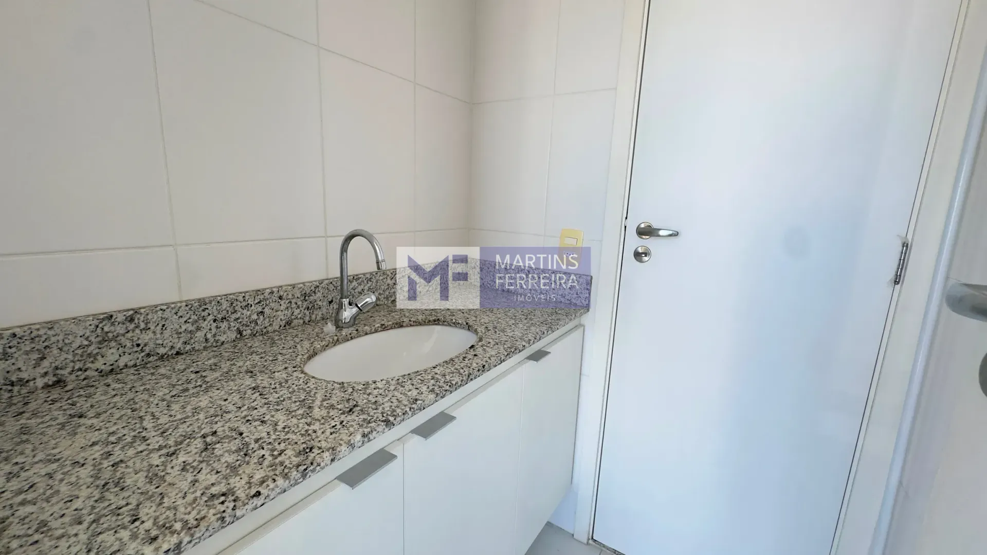 Unfurnished house to rent with 3 bedrooms and 4 baths — photo 22