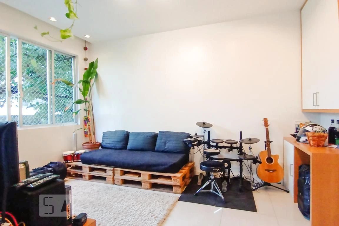 Furnished apartment with 2 bedrooms and 1 parking space — photo 10