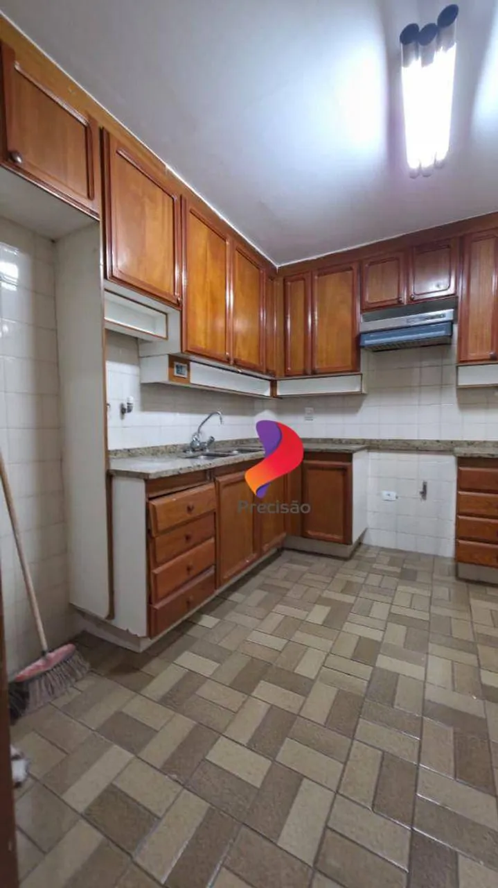 Apartamento para aluguel com 3 quartos, 2 banheiros e 110 m² — photo 8