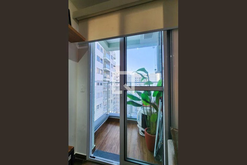 Monoambiente amueblado, 30 m², con espacio de home office — photo 17