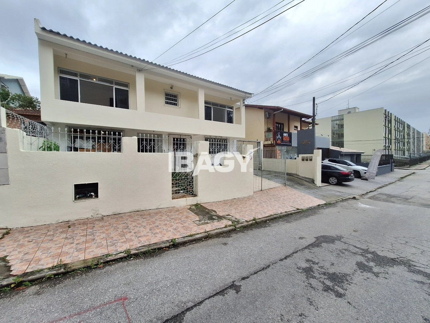 Private BBQ in a 5-bedroom house, 128 m² — photo 12