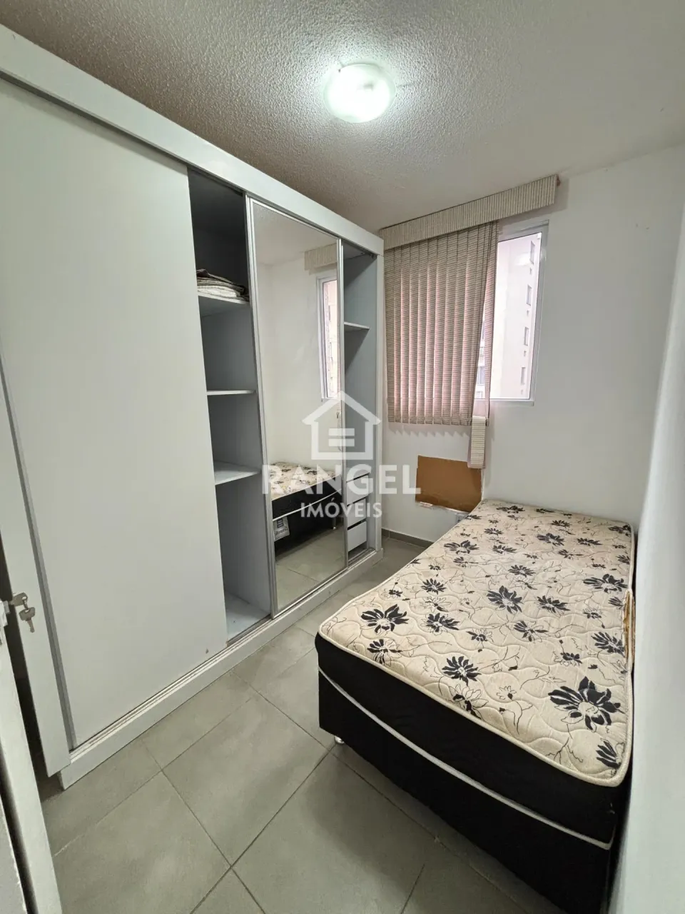 Furnished apartment with 2 bedrooms and 1 bathroom — photo 9