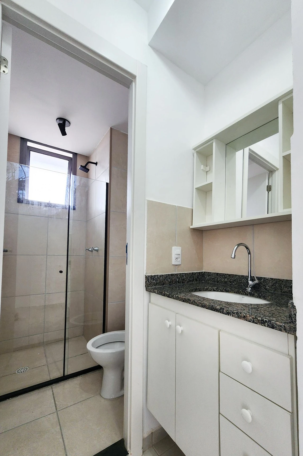 2 quartos e vista para as montanhas: apartamento de 48 m² — photo 13
