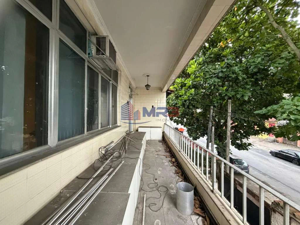 Rental house with 5 bedrooms and 600 m² — photo 17