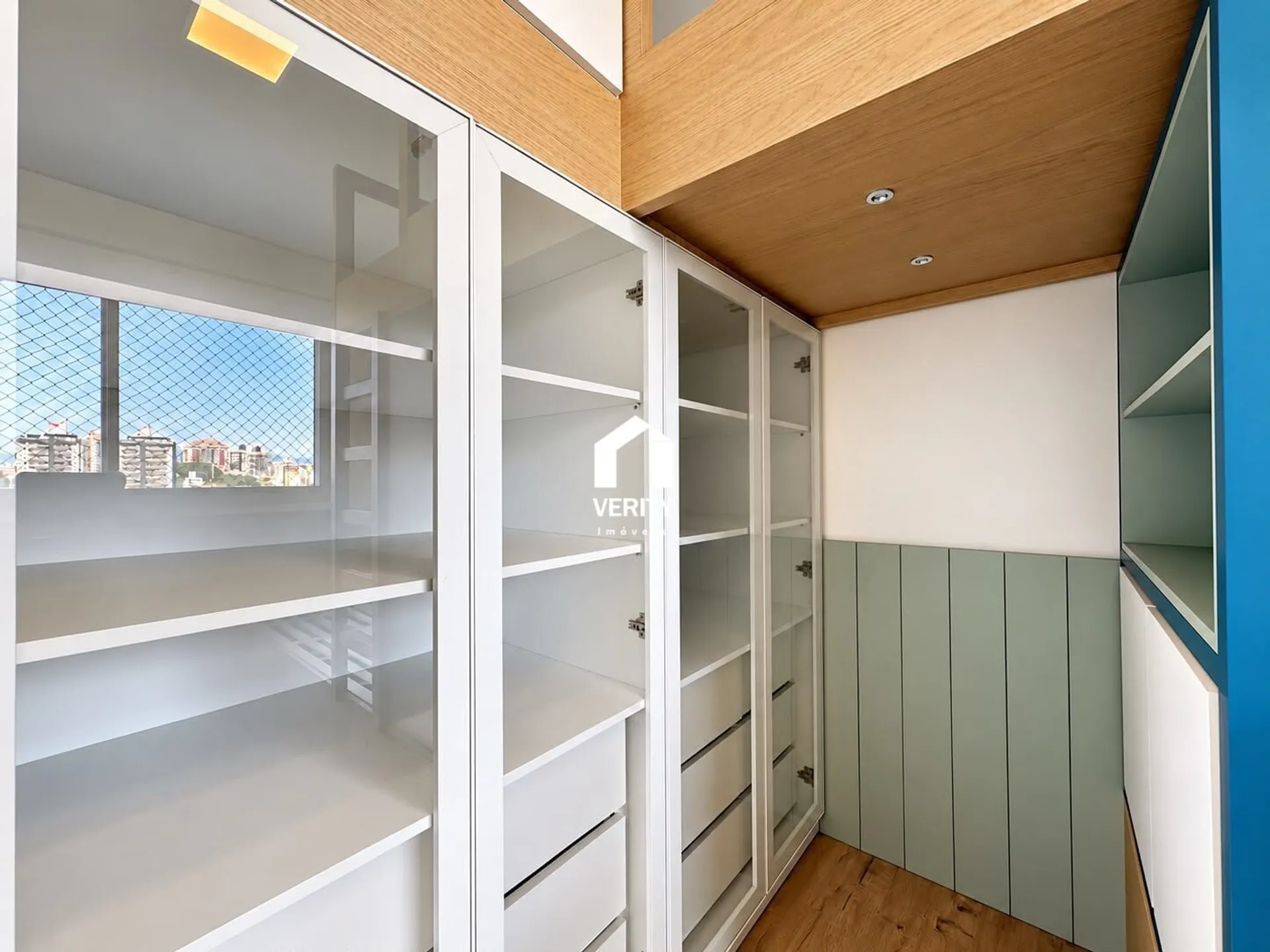 Apartment, 94 m², with a grill on the balcony — photo 29