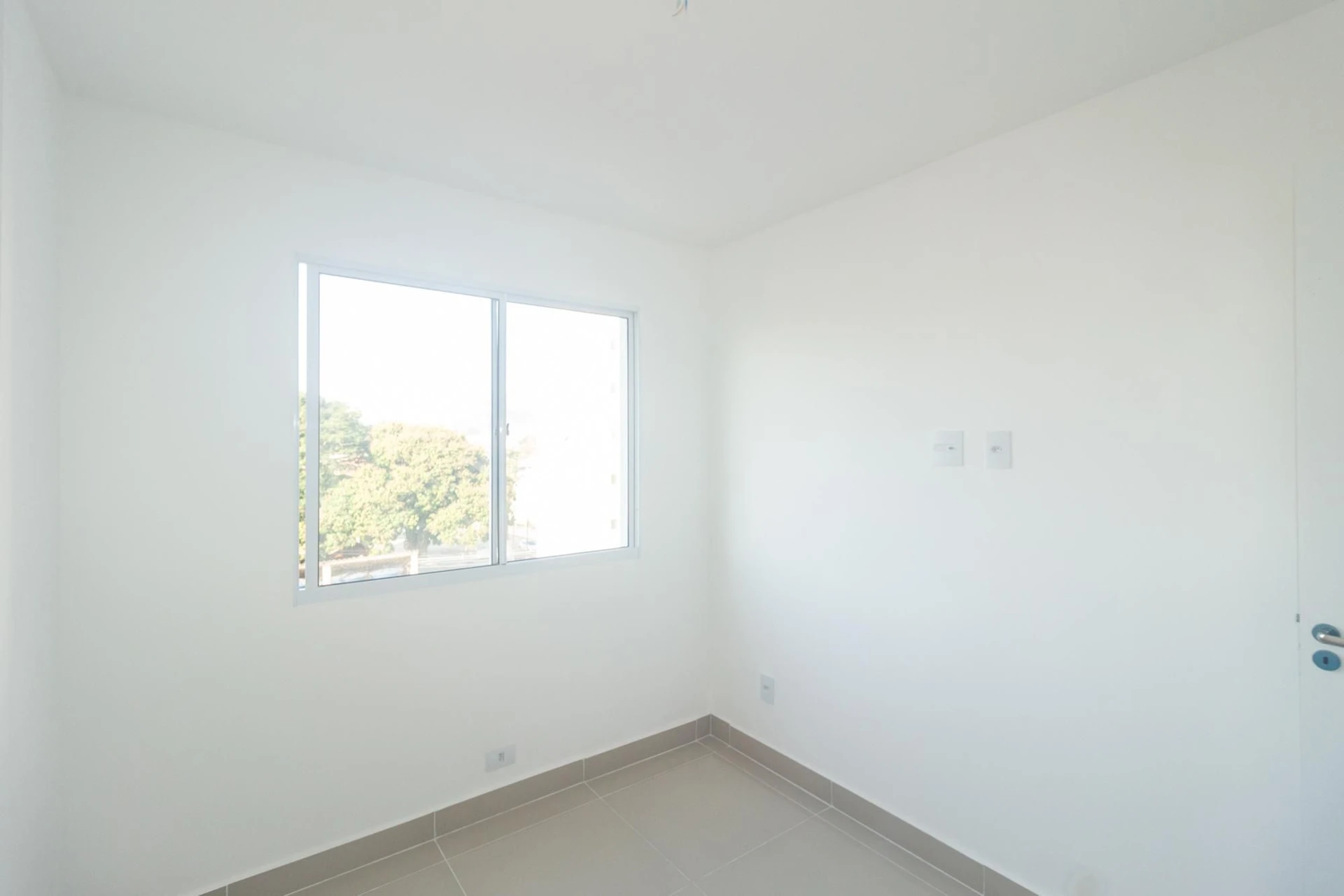 Apartamento de 2 dormitorios con balcón y 1 plaza — photo 58
