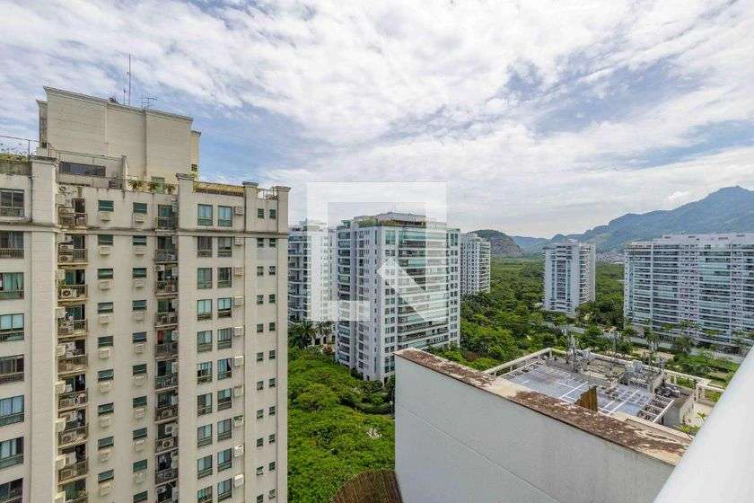 Furnished 136 m² 1-bedroom apartment with 2 parking — photo 18