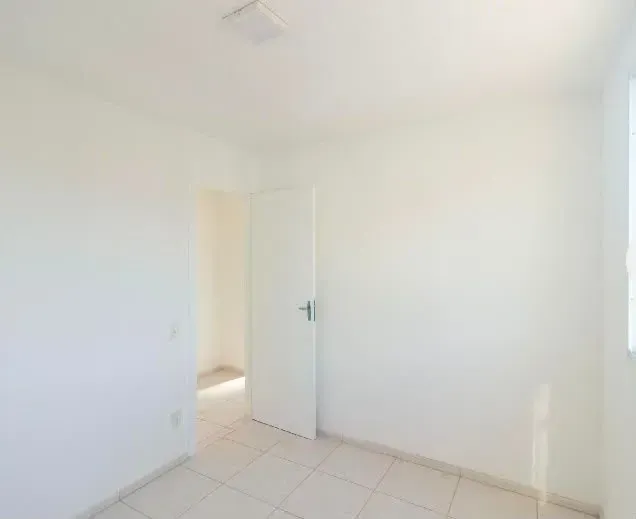 Unfurnished apartment with 2 bedrooms and 1 bathroom — photo 14