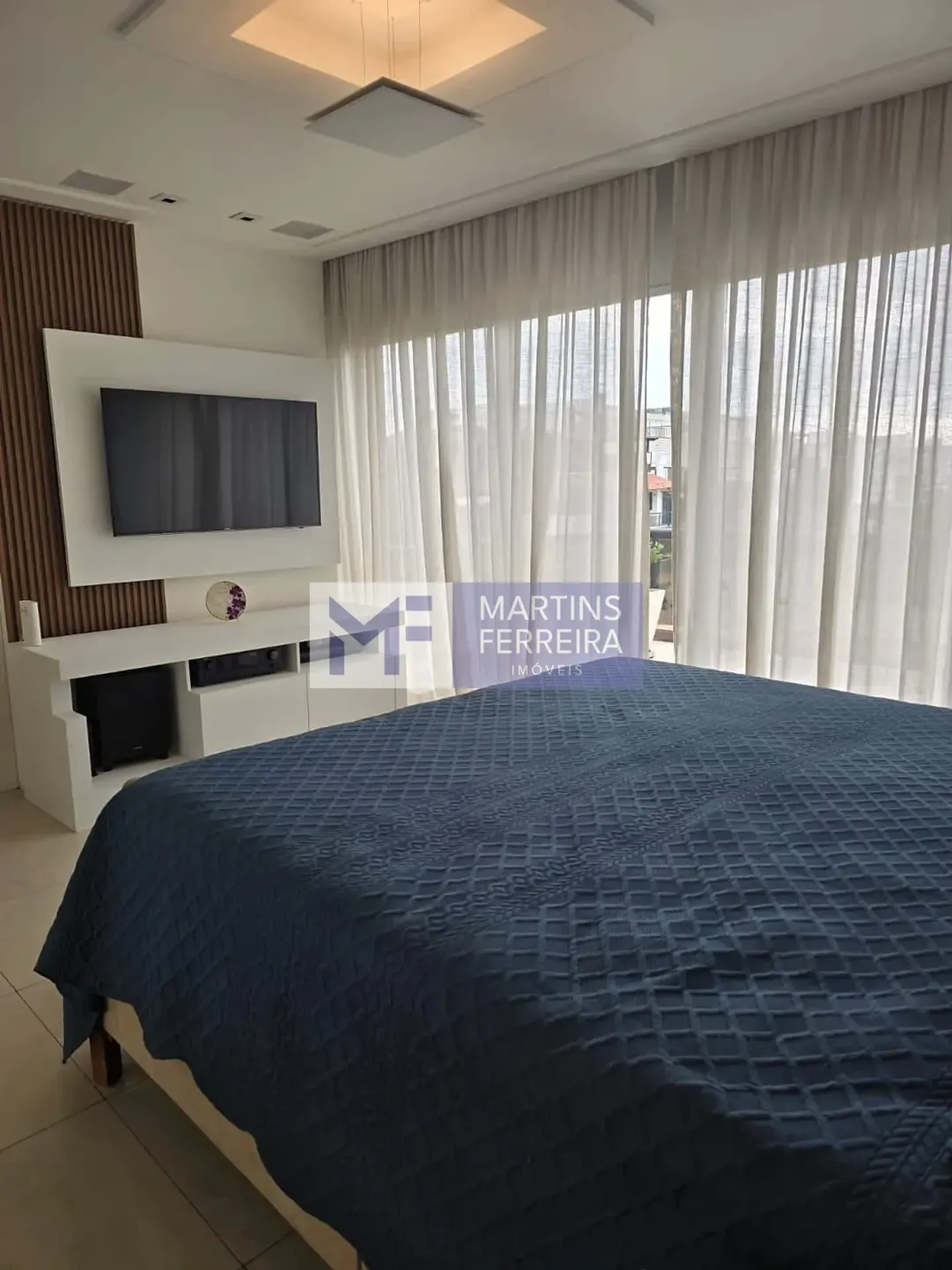 Unfurnished penthouse apartment with 4 bedrooms — photo 43