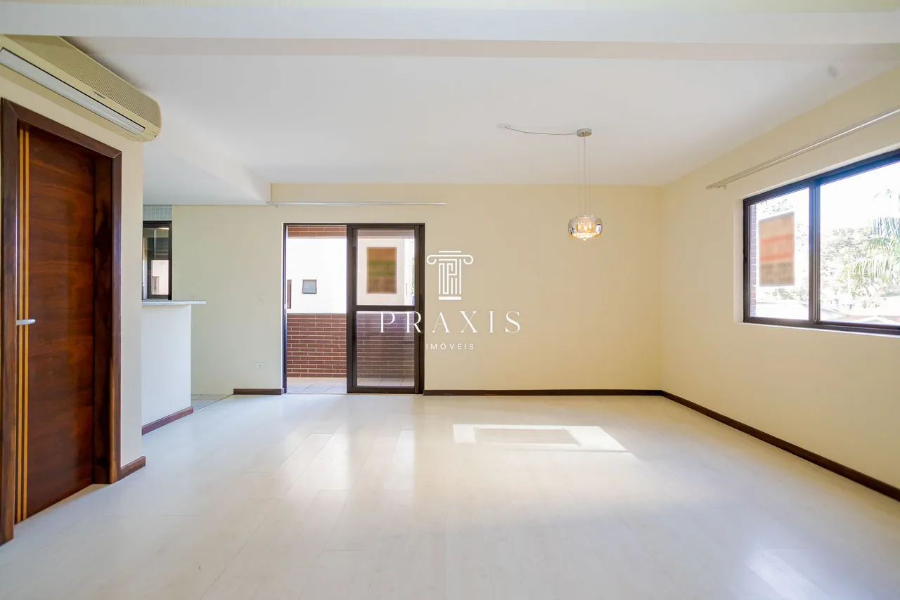 Duplex apartment with 2 bedrooms and a balcony — photo 9