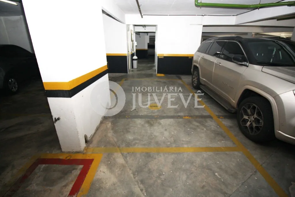 Apartment, 93 m², with a glass-enclosed balcony — photo 60
