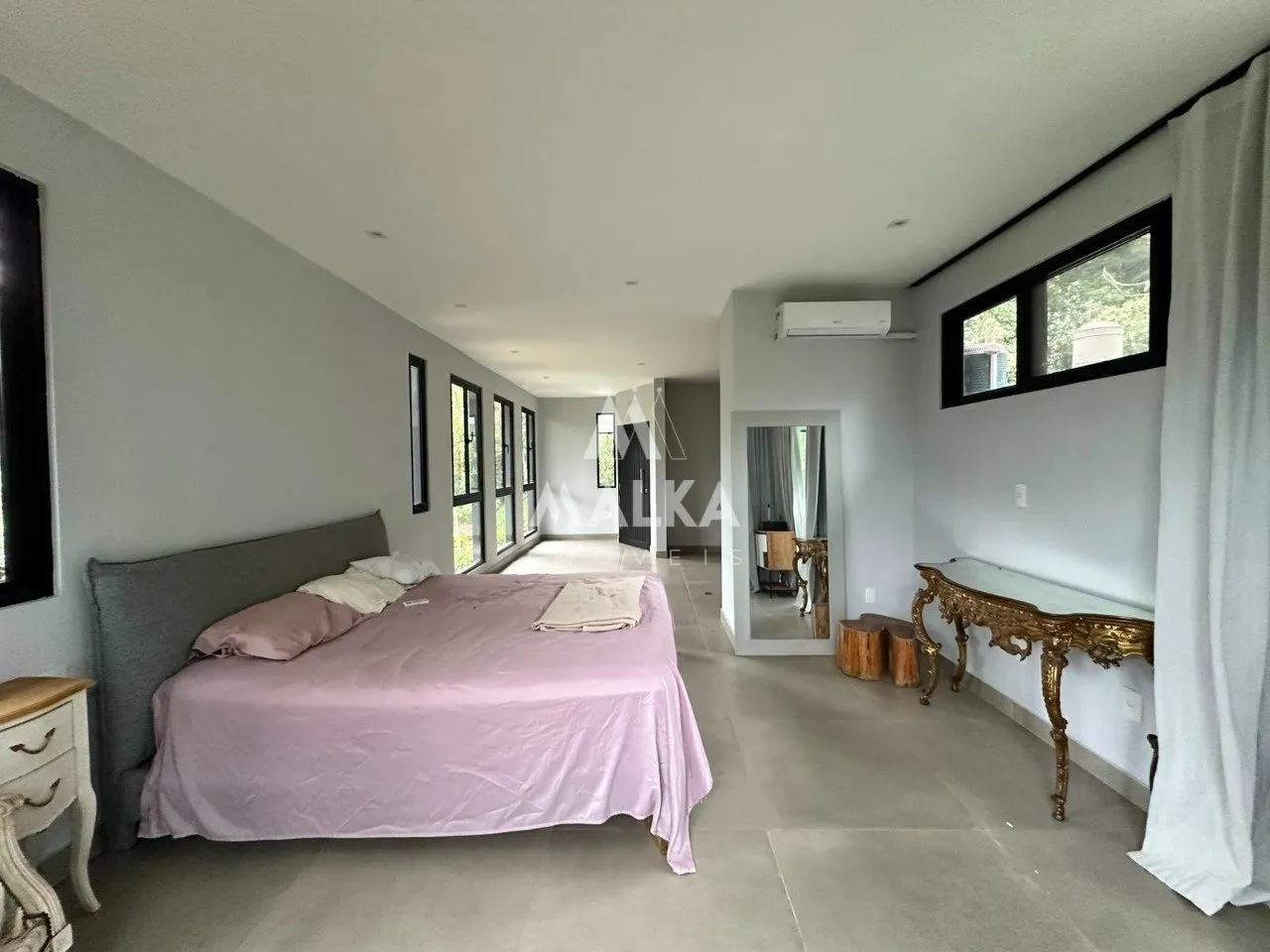 Casa mobiliada com 4 suítes e cozinha aberta a gás — photo 19