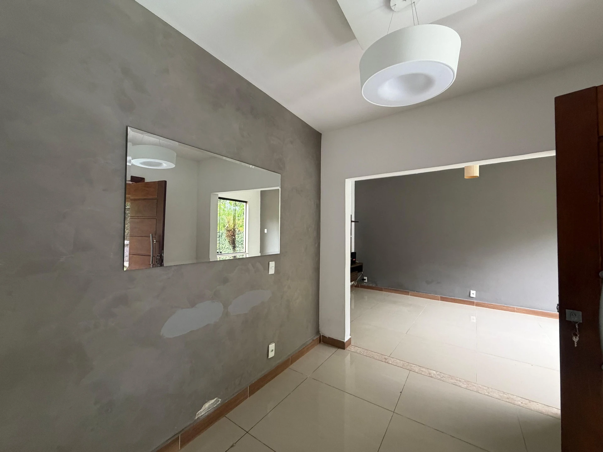 One-bedroom house with a washing machine — photo 26