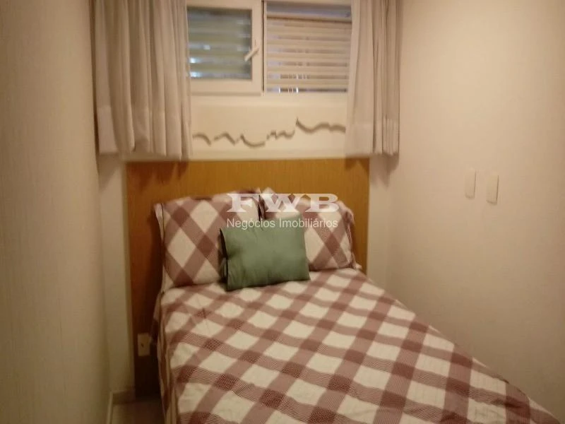 11-bedroom house with a walk-in closet in Rio de Janeiro — photo 3