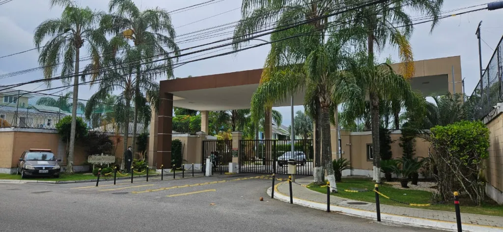 Duplex house for rent with 4 bedrooms and 5 bathrooms — photo 2