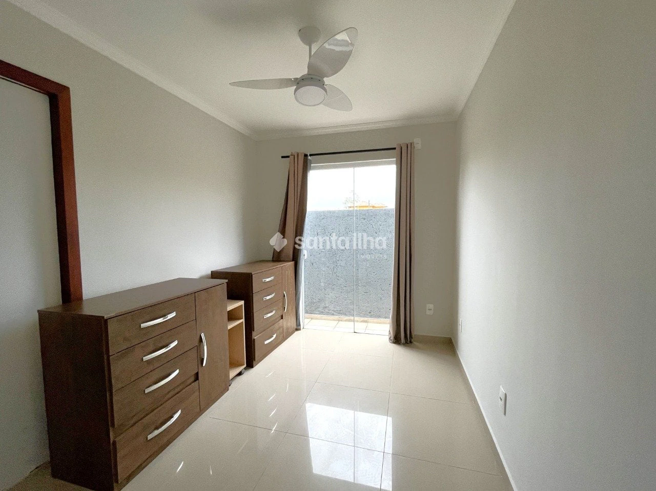 Furnished apartment, 57 m², with a grill on the balcony — photo 4