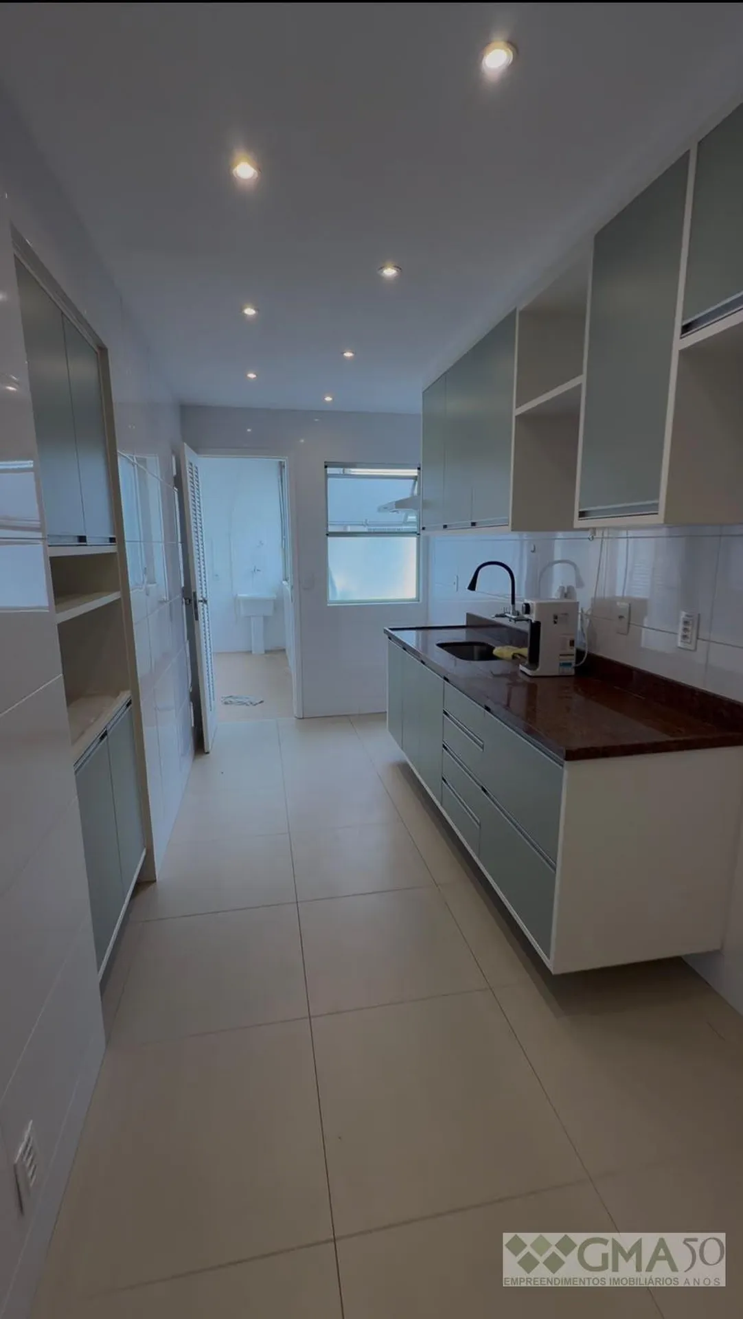 Apartment, 133 m², with a glass-enclosed balcony — photo 2