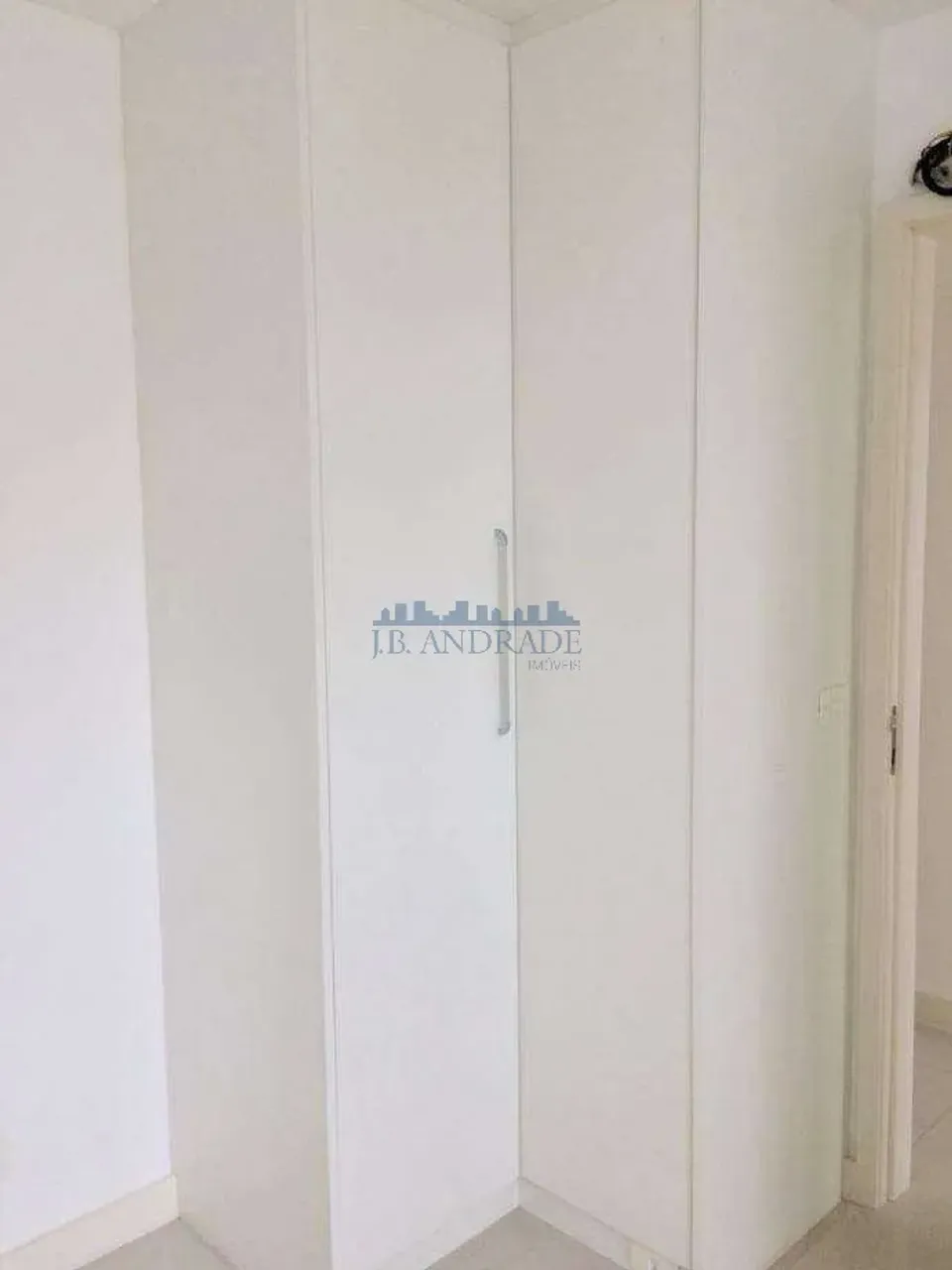 Apartment with 3 bedrooms and a closed gas kitchen — photo 3