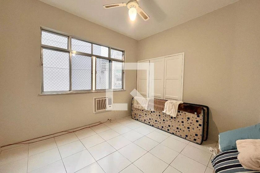 Furnished 2-bedroom apartment with a gas stove kitchen — photo 28