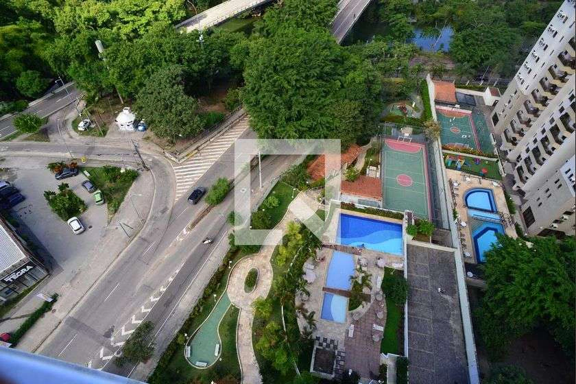 65 m² apartment with 2 bedrooms and a balcony — photo 5