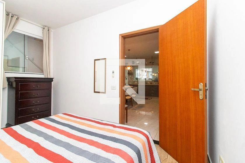 4-bedroom house with a home office in Curitiba — photo 22