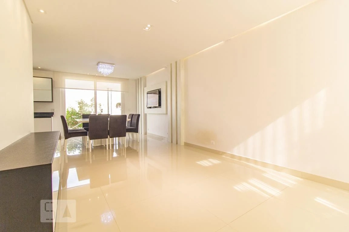 Furnished house, 220 m², with a grill on the balcony — photo 27