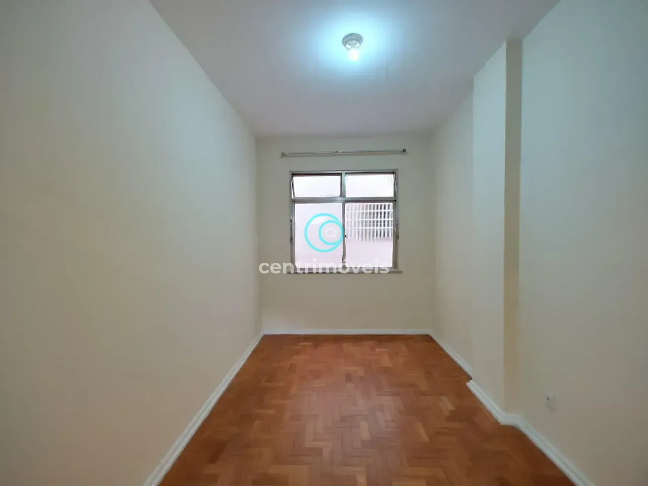 2-bedroom apartment with a mountain view in Rio de Janeiro — photo 18