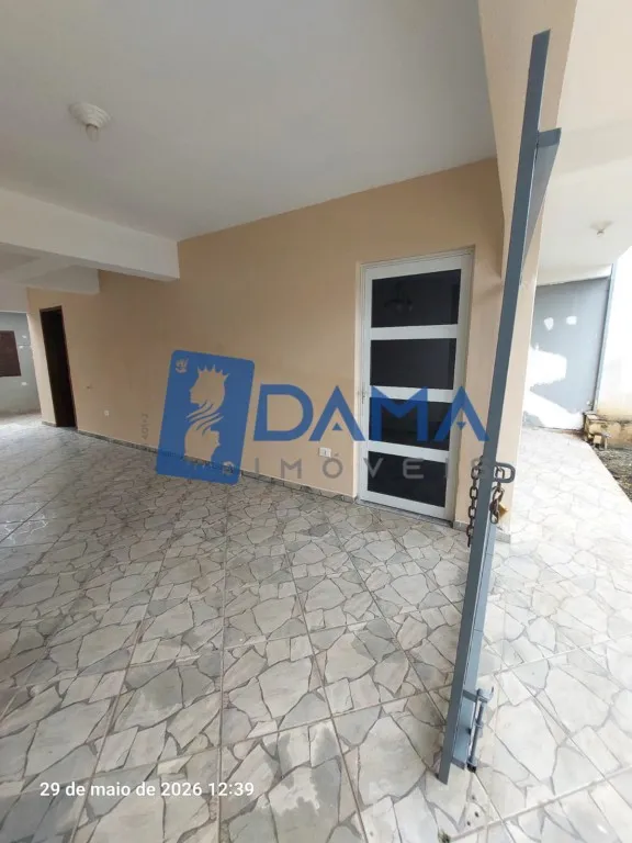 4-bedroom townhouse with separate, closed kitchen — photo 33