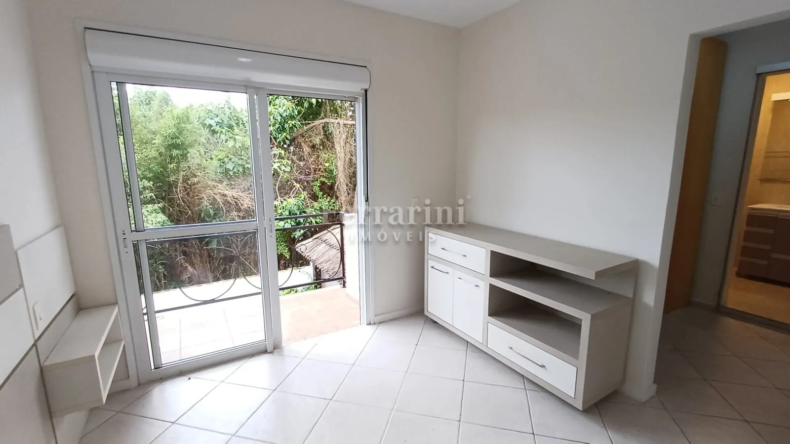 Rental house with 3 bedrooms and 4 bathrooms — photo 45