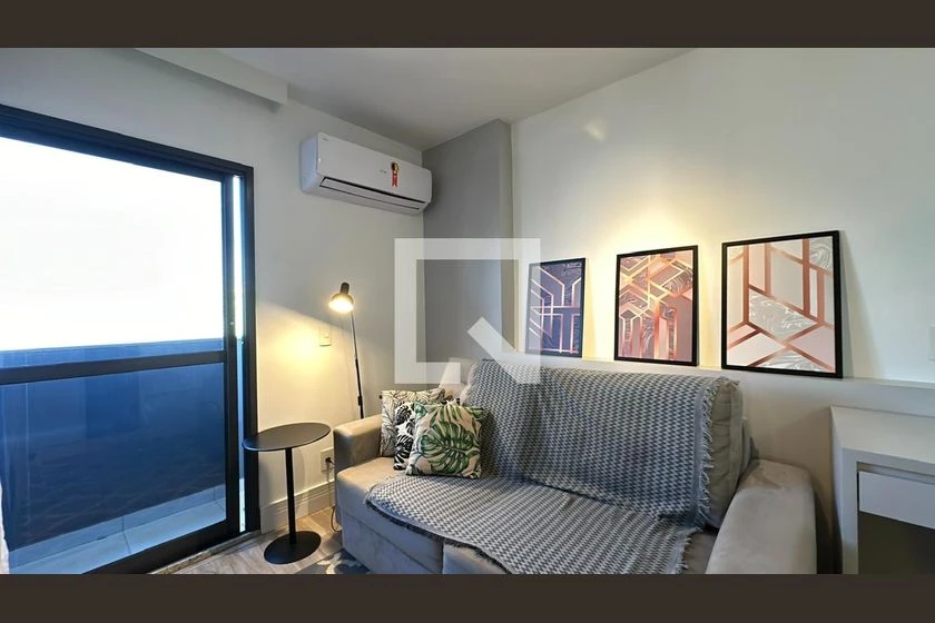 Furnished studio with an open-plan kitchen and 1 bath — photo 8