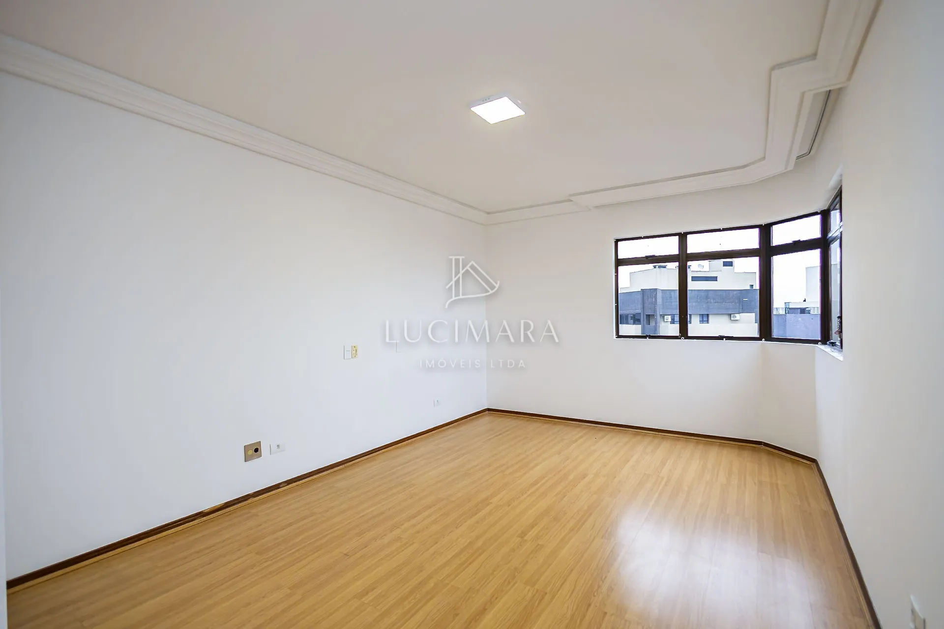 Незамеблированная квартира с 4 спальнями 427 м² — photo 63
