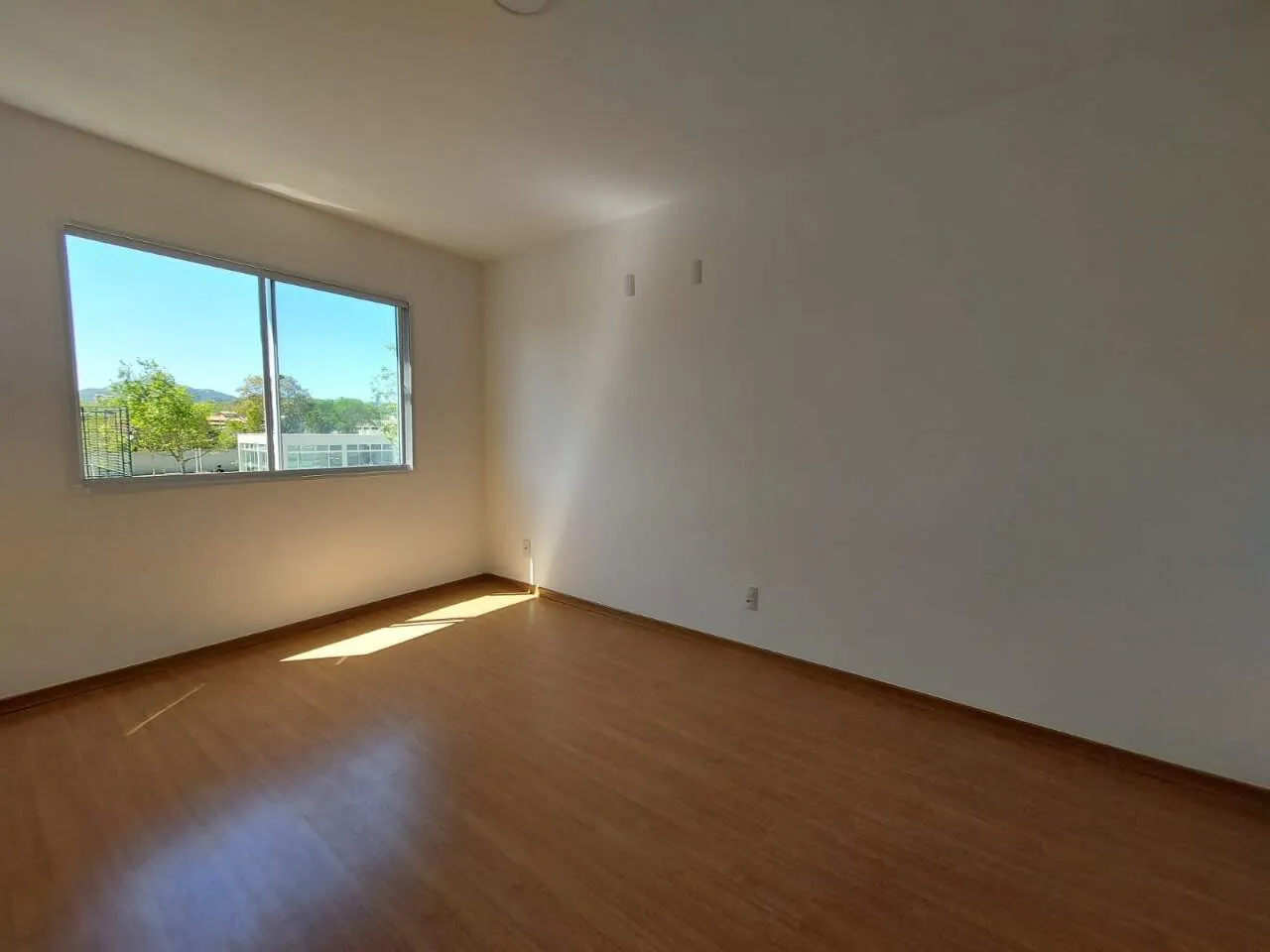 Apartment with separate kitchen and balcony — photo 5