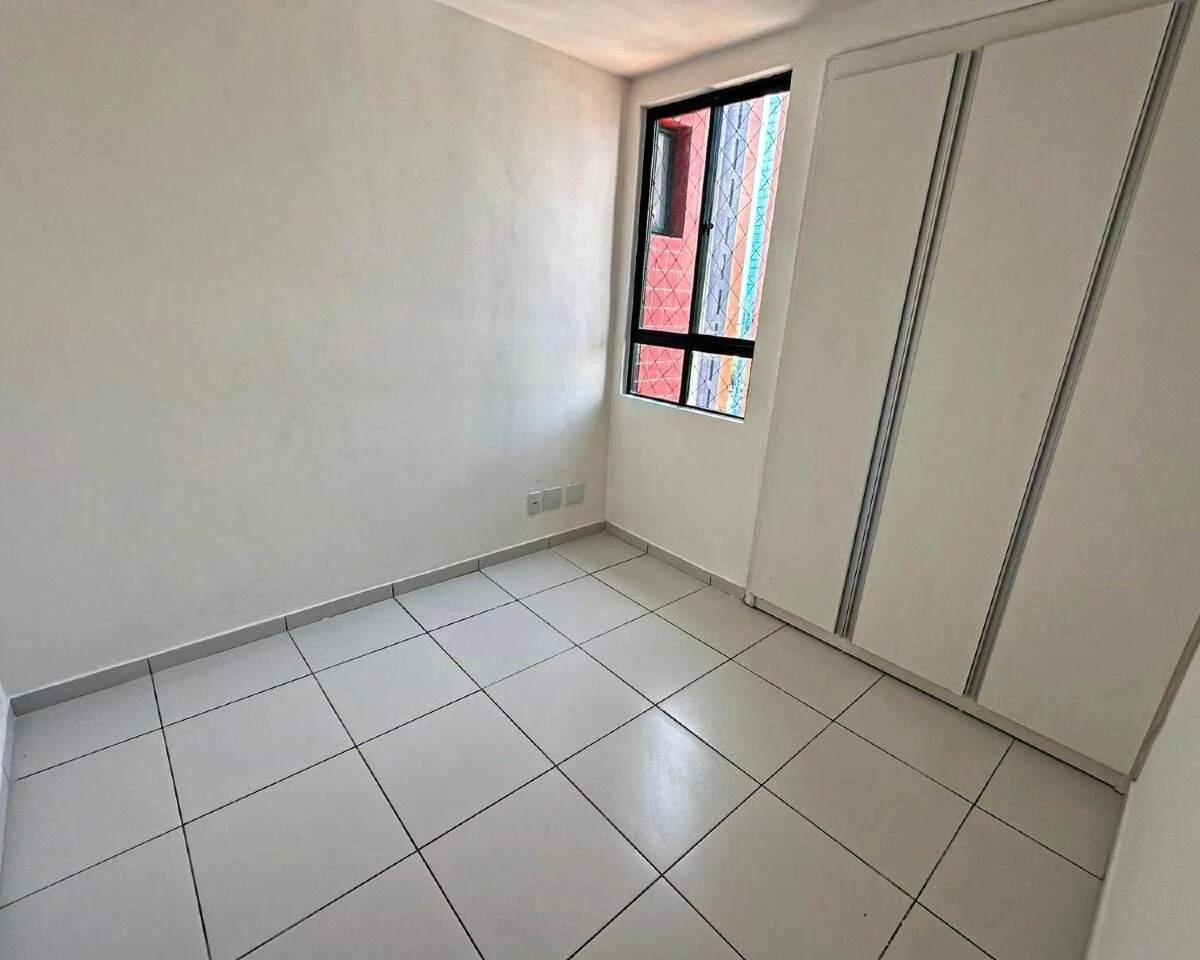 Rental apartment with 3 bedrooms and 1 en-suite — photo 17