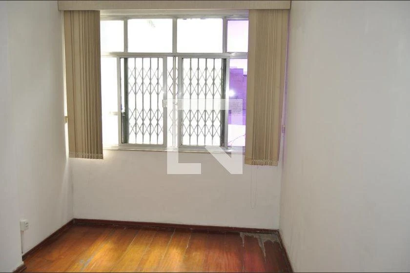 Apartamento com piso de madeira ou laminado, Méier — photo 23