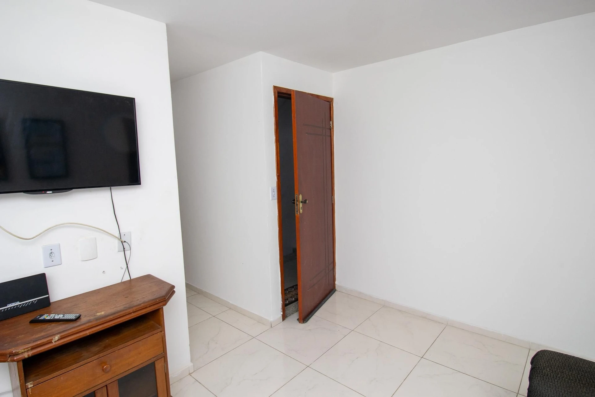 Furnished 2-bedroom apartment with 1 parking space and 2 baths — photo 23