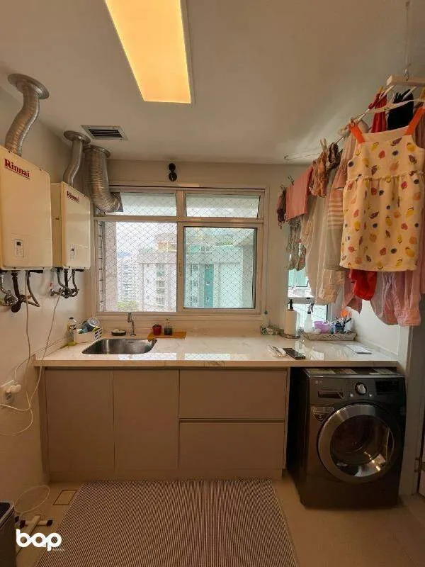 Furnished 3-bedroom apartment with a gas open-plan kitchen — photo 23