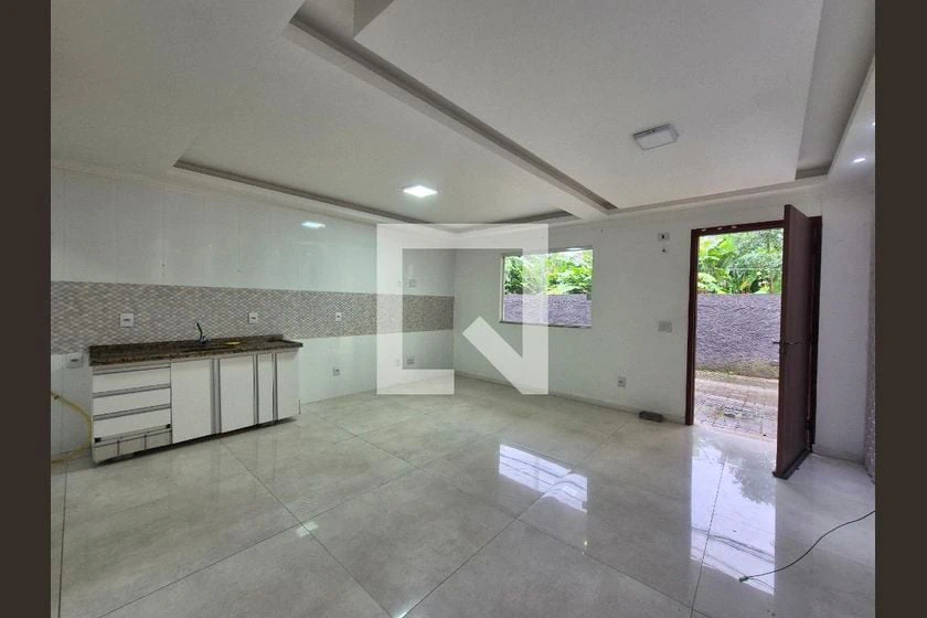 Duplex house with 2 bedrooms, integrated kitchen and balcony — photo 4
