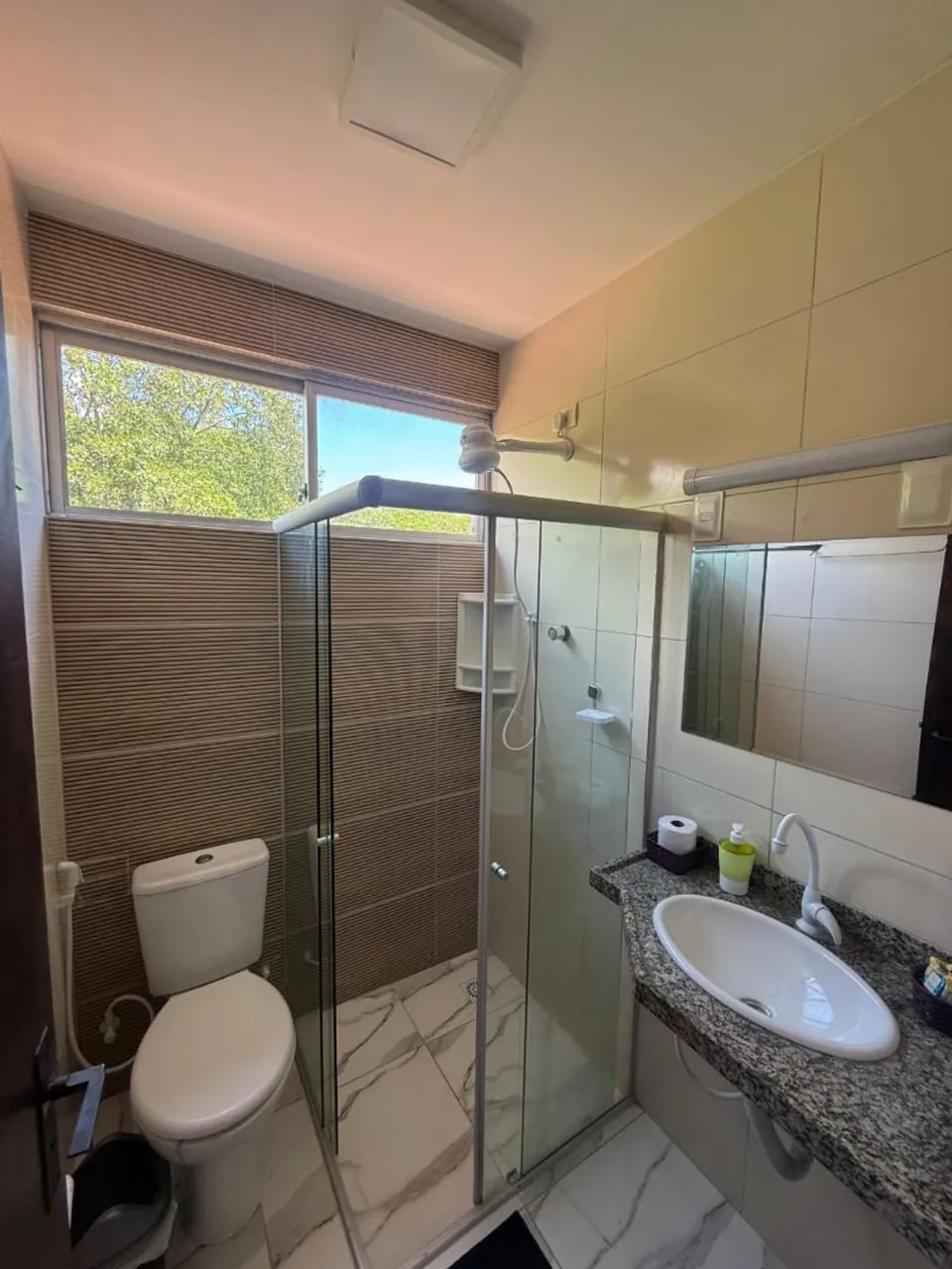 Обставлена квартира з 3 спальнями та 2 ванними — photo 22