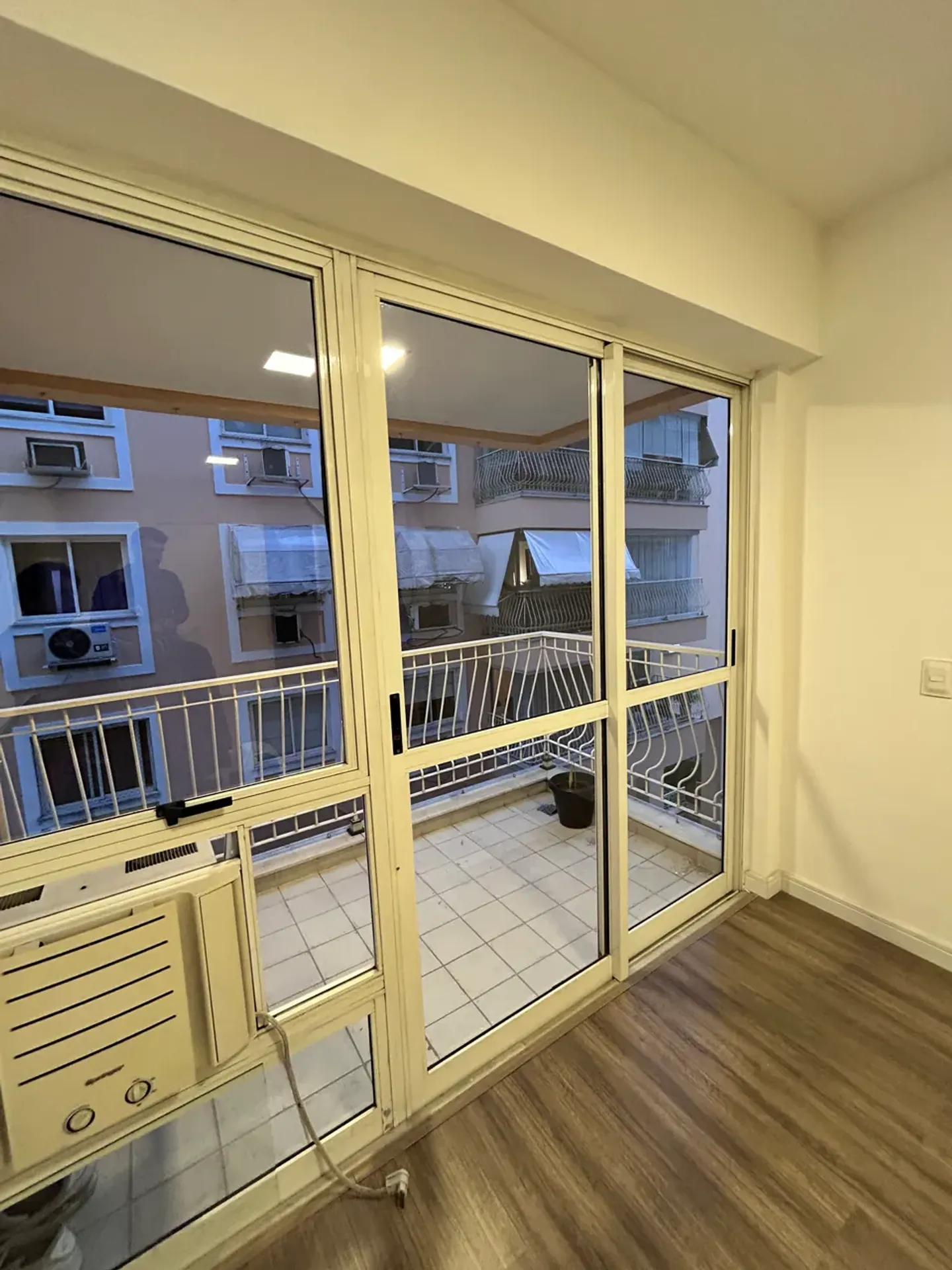 Apartamento de 3 quartos com 3 banheiros e 1 vaga — photo 3