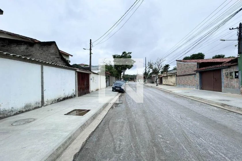 House, 50 m², with wood or laminate floors — photo 25