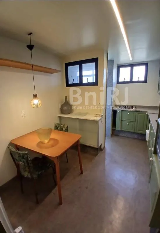 Apartamento de 2 dormitorios con balcón acristalado — photo 36